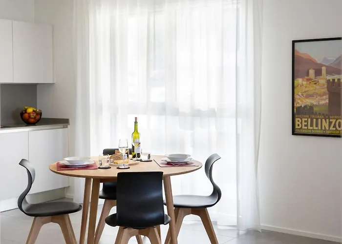 Loctowers A3-3-3 By Interhome Локарно