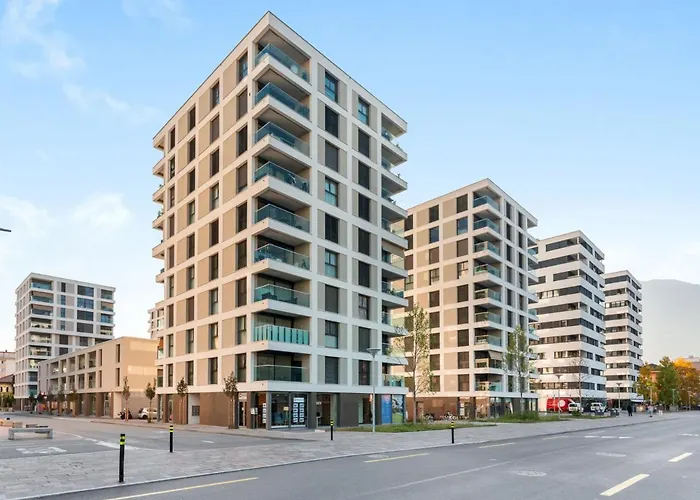 Loctowers A3-3-3 By Interhome * Локарно